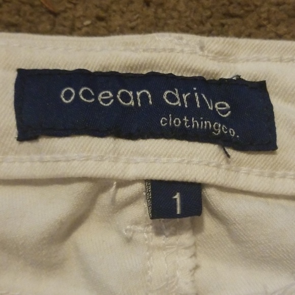 Shorts - Picture 2 of 2